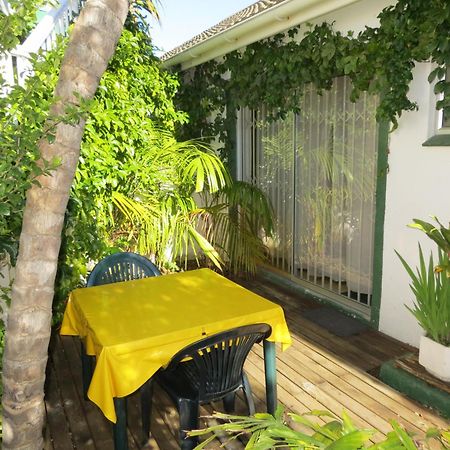 Cape Oasis Guesthouse Bloubergstrand Zewnętrze zdjęcie